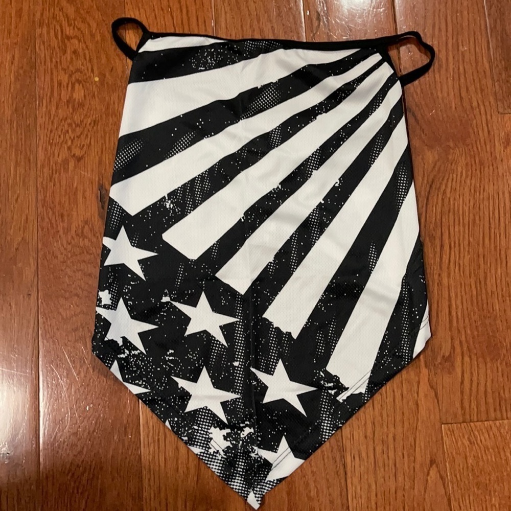 6/$20 New super cute neck gaiter